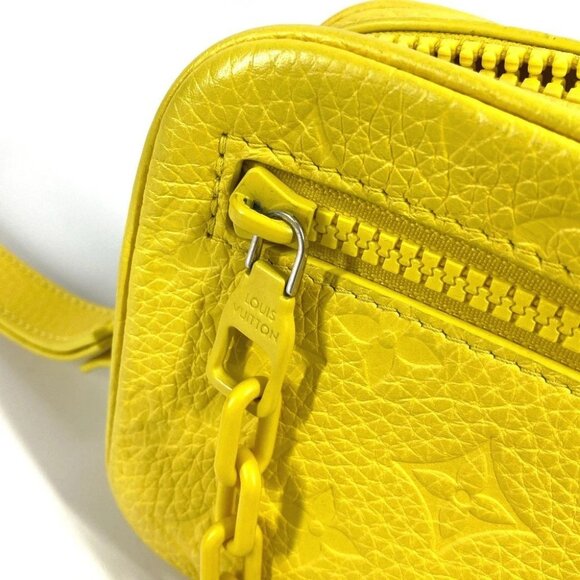 LOUIS VUITTON M53554 MonogramEmpreinte Pochette Volga Chain Clutch bag - Picture 12 of 15